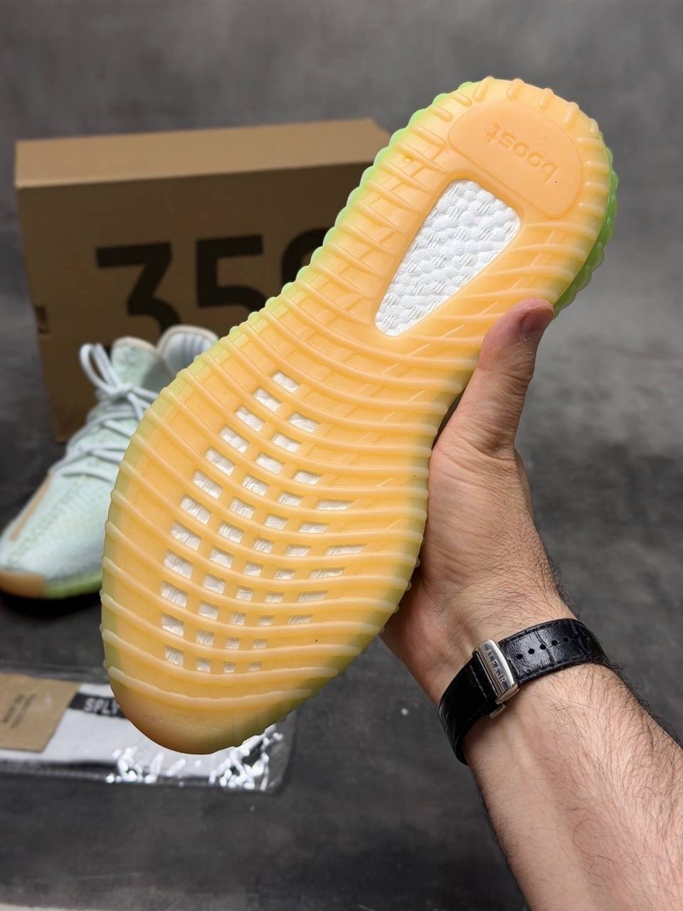 adidas yeezy boost 350 v2 hyperspace,adidas yeezy boost 350 v 2,adidas yeezy boost 350,yeezy boost 350 v 2,adidas yeezy boost 350 v2 tail light