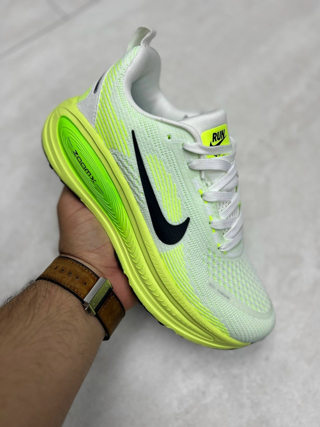 кроссовки nike,кроссовки,кроссовки nike vomero,кроссовки мужские женские,спортивная