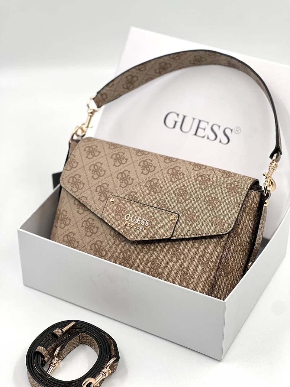 сумка guess бежевая,cумка guess,сумка женская guess,сумка guess hwsg95 07200 бежевая,guess сумка кросс боди