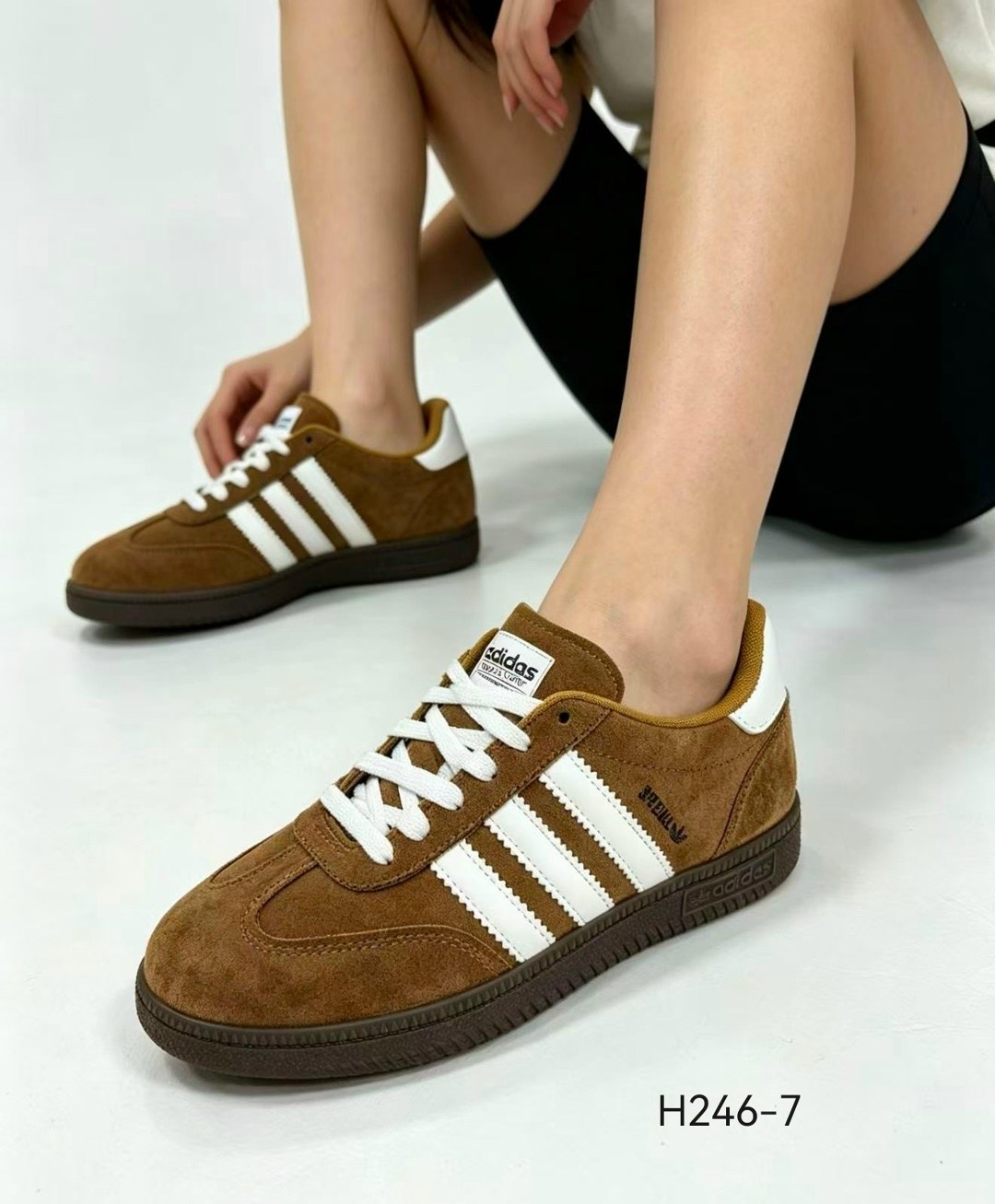 ,женские кроссовки,повседневная , женская,кроссовки adidas spezial