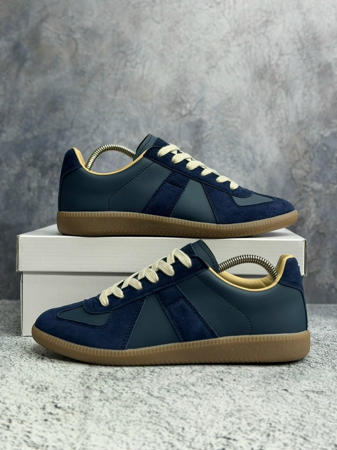 maison margiela replica кроссовки,maison margiela replica кеды,,кроссовки maison margiela replica low top,кроссовки кожаные maison margiela replica черный