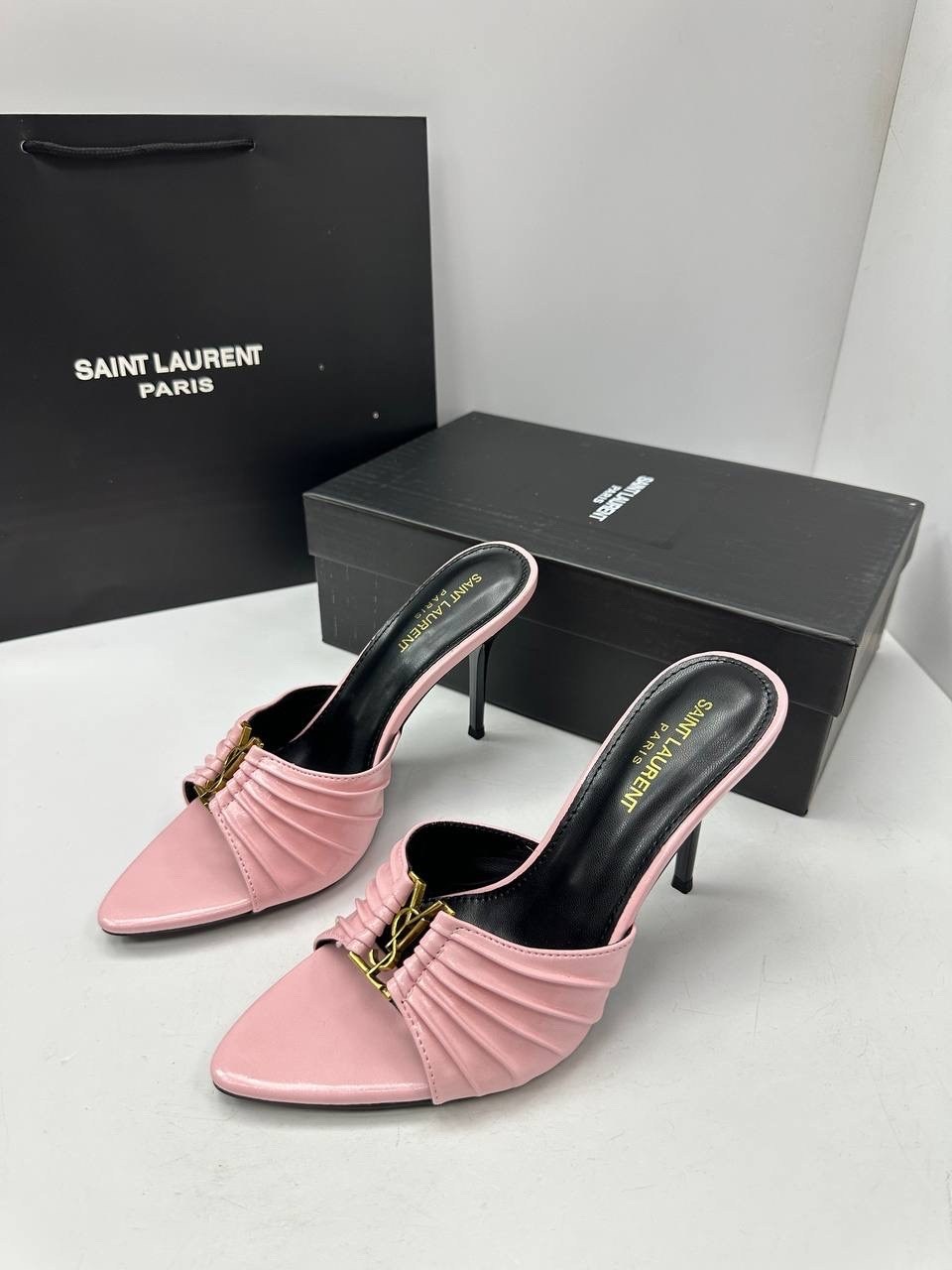 ,босоножки yves saint laurent,мюли женские,кожаные мюли,туфли yves saint laurent