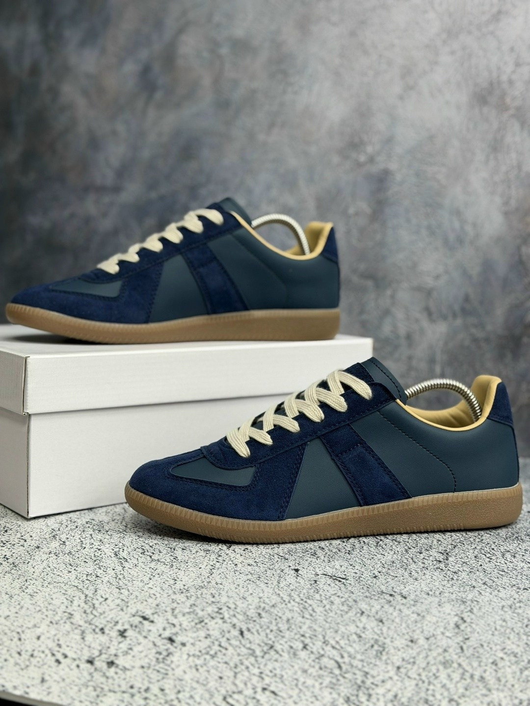maison margiela replica кроссовки,maison margiela replica кеды,,кроссовки maison margiela replica low top,кроссовки кожаные maison margiela replica черный