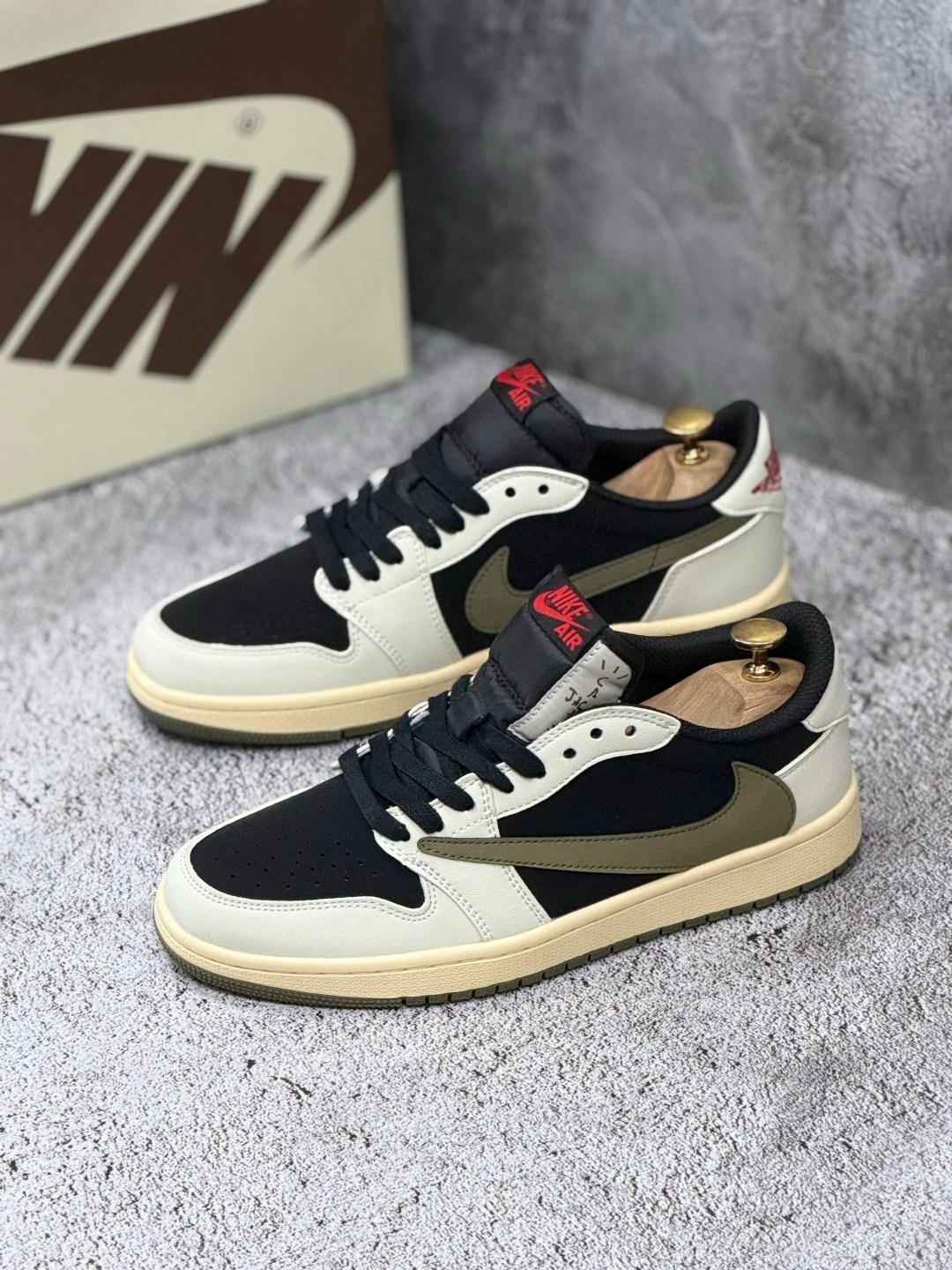 кроссовки nike air jordan 1 low travis scott,кроссовки nike air jordan 1 low travis scott olive,кроссовки nike air jordan 1 travis scott,кроссовки travis scott x air jordan 1 low olive,кроссовки nike