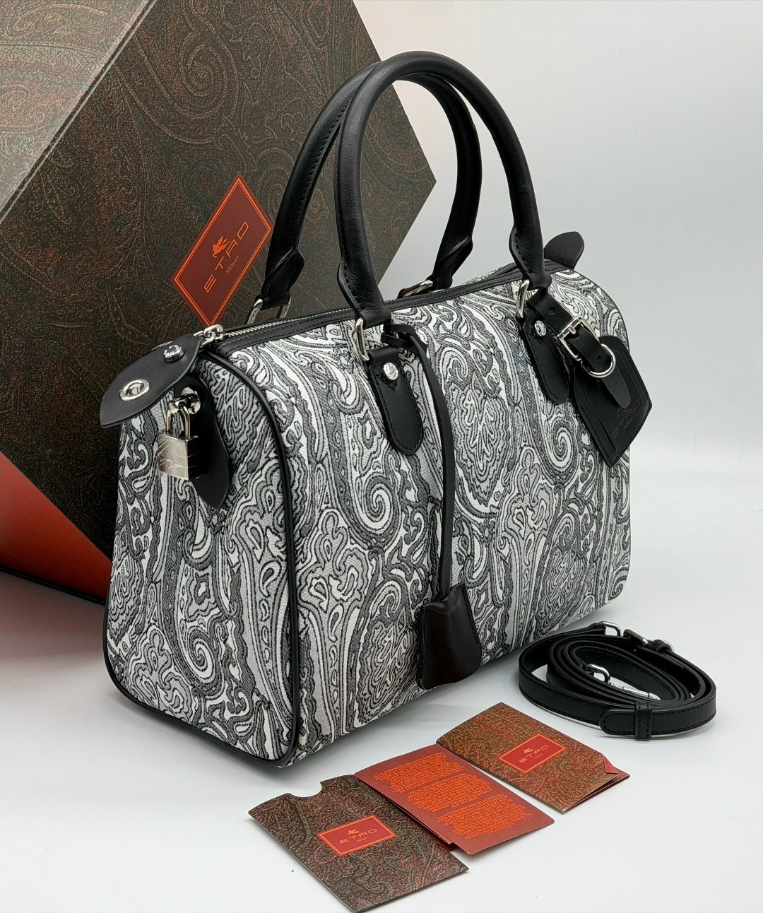 сумка,сумки женская,сумка etro,дорожные сумки,сумка дорожная женская