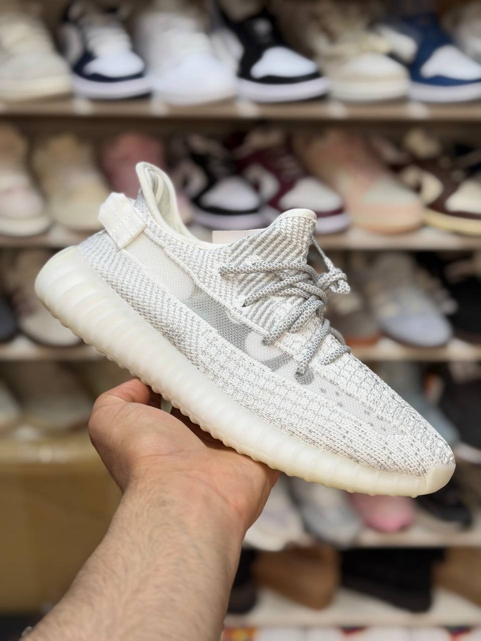adidas yeezy boost 350 v 2,кроссовки adidas yeezy boost 350,adidas yeezy boost 350 v2 tail light,adidas yeezy boost 350,кроссовки adidas yeezy boost