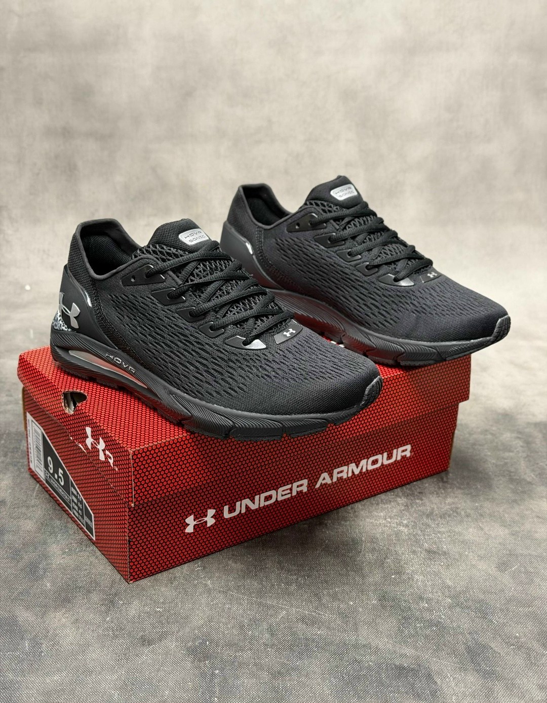 кроссовки under armour,under armour charged,кроссовки,under armour кроссовки мужские,мужские кроссовки