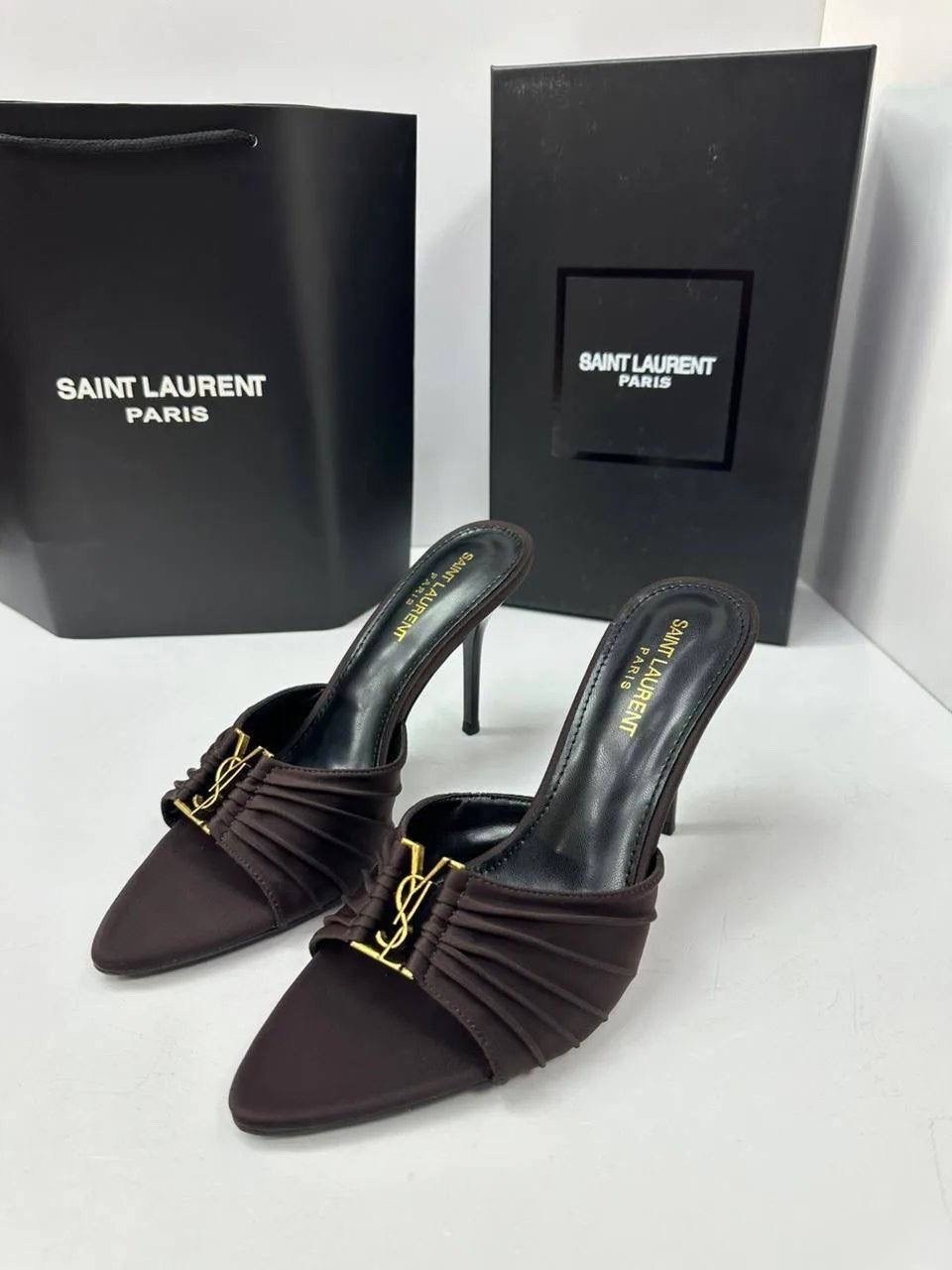 ,босоножки yves saint laurent,мюли женские,кожаные мюли,туфли yves saint laurent