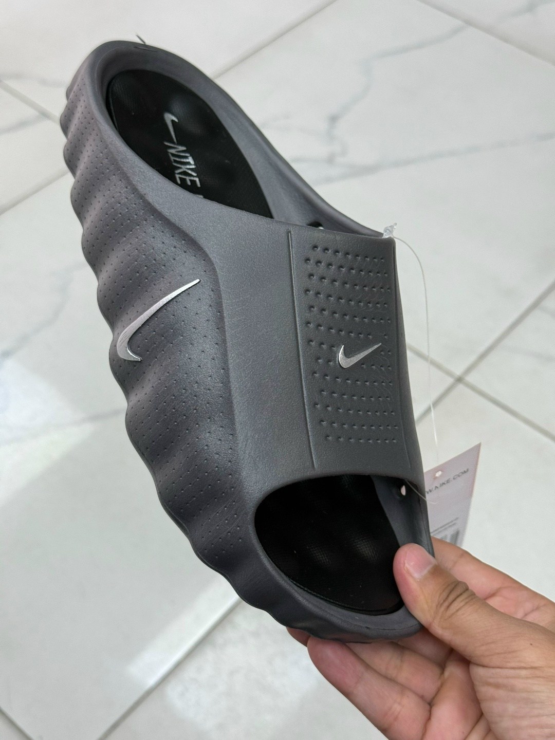 мужские шлепанцы,мужские шлепки,шлепанцы nike kawa shower,найк тапки,кроссовки