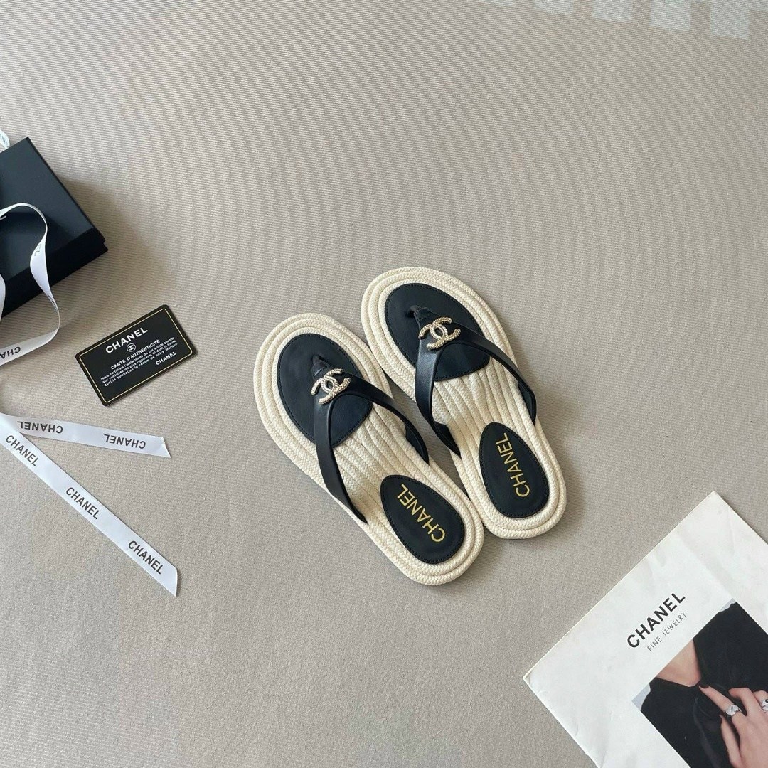 шлепанцы chanel,,шлепки шанель,босоножки chanel,босоножки шанель