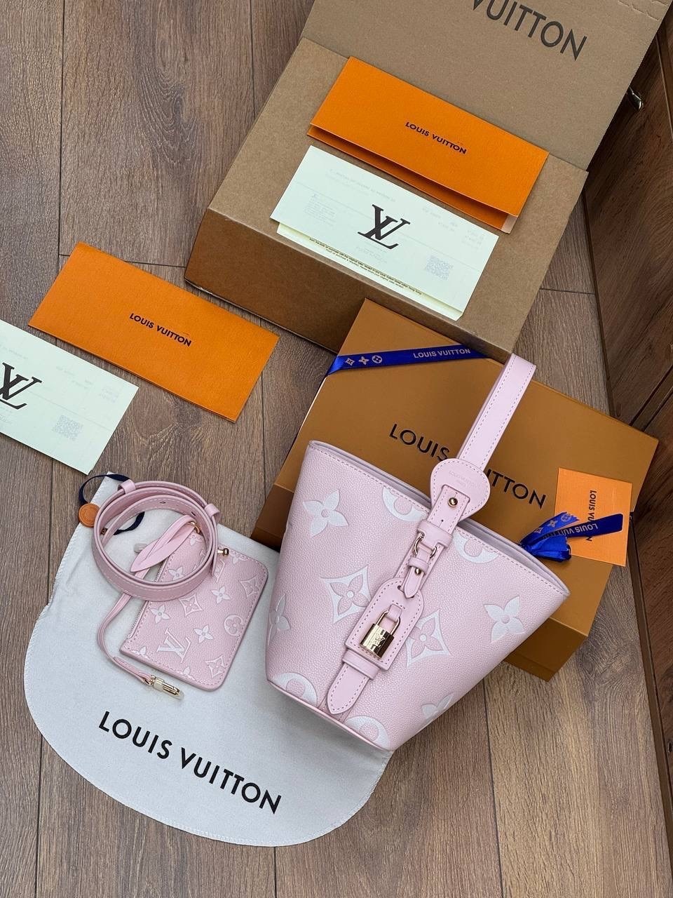 cумка louis vuitton,louis vuitton сумка на плечо,сумка,сумка женская louis vuitton,сумочка луи виттон