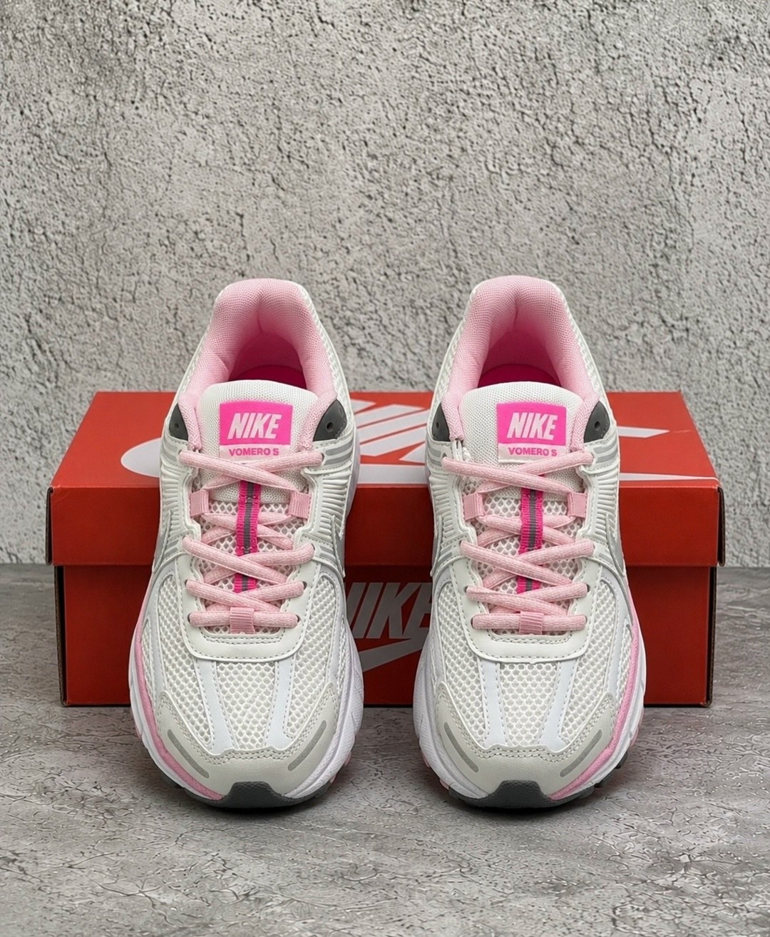 женские кроссовки nike air zoom vomero 5,кроссовки nike zoom vomero 5,женские кроссовки nike,женские кроссовки,кроссовки nike air zoom vomero 5