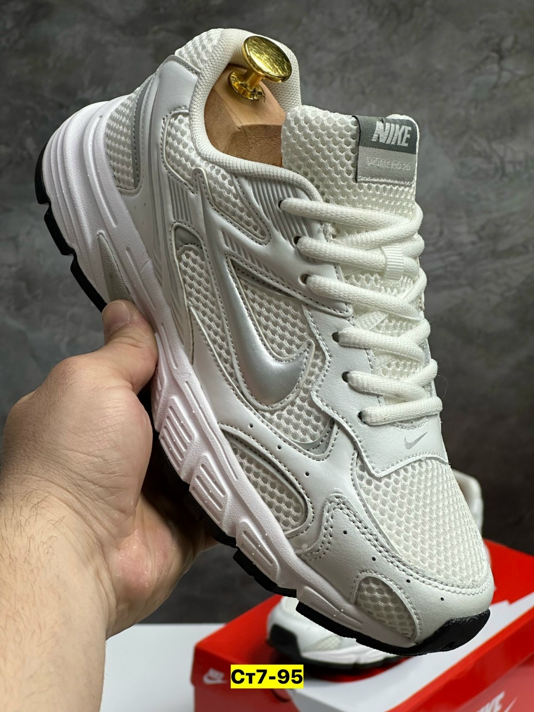 кроссовки,женские кроссовки,nike кроссовки,кроссовки мужские женские,мужские кроссовки