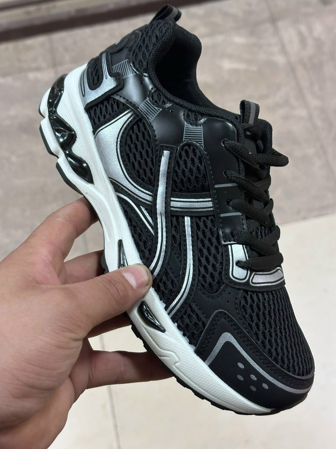 кроссовки "asics",кроссовки asics gel,кроссовки,кроссовки асикс,спортивная
