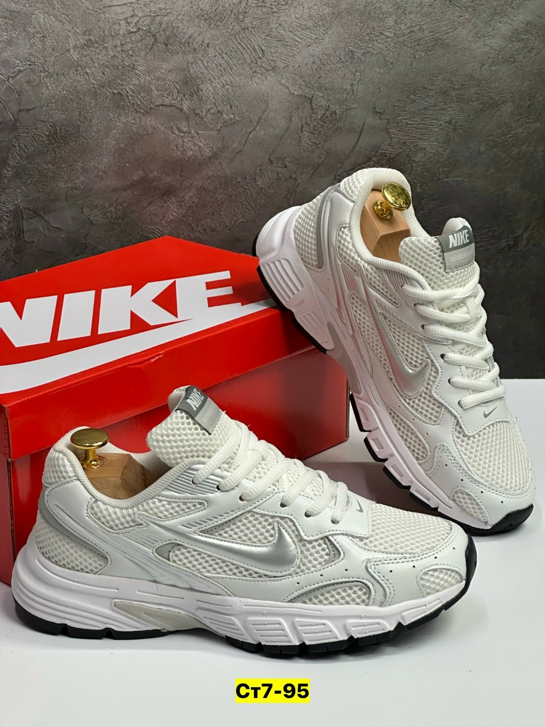 кроссовки,женские кроссовки,nike кроссовки,кроссовки мужские женские,мужские кроссовки