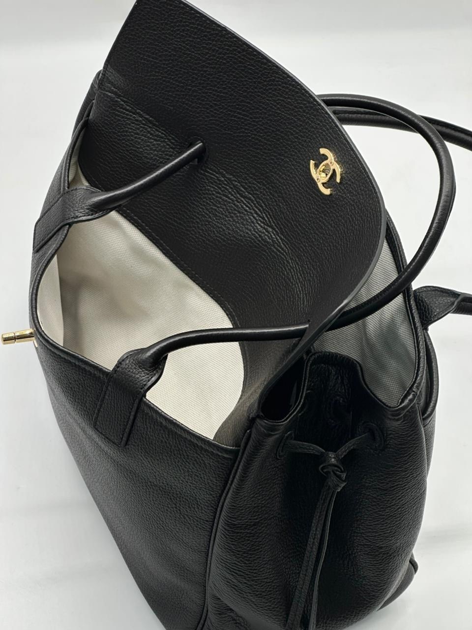 сумка шанель,сумка с короткими ручками chanel,сумки chanel,сумка женская chanel,chanel tote