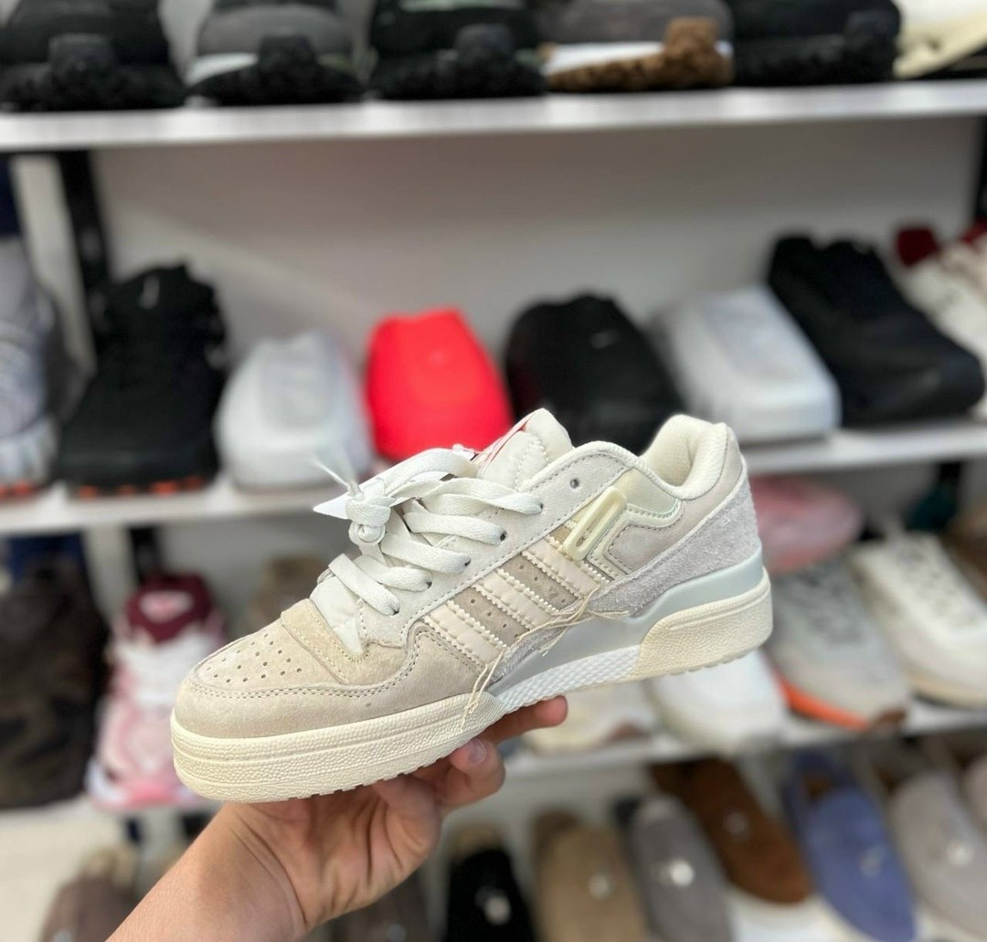 женские кроссовки adidas,кроссовки adidas,кроссовки adidas forum 84 low,adidas forum low 84 бежевый лайт,кроссовки адидас