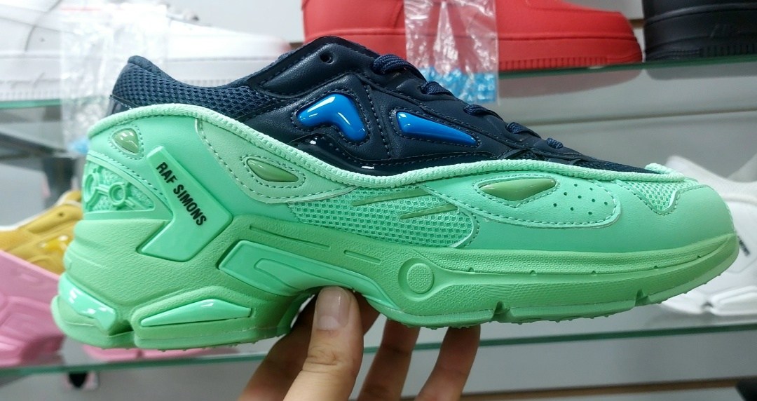 adidas x raf simons ozweego 2 black,adidas raf simons ozweego 3,черные кроссовки pharaxus raf simons,кроссовки raf simons pharaxus sneaker black,кроссовки adidas raf simons ozweego 3 black