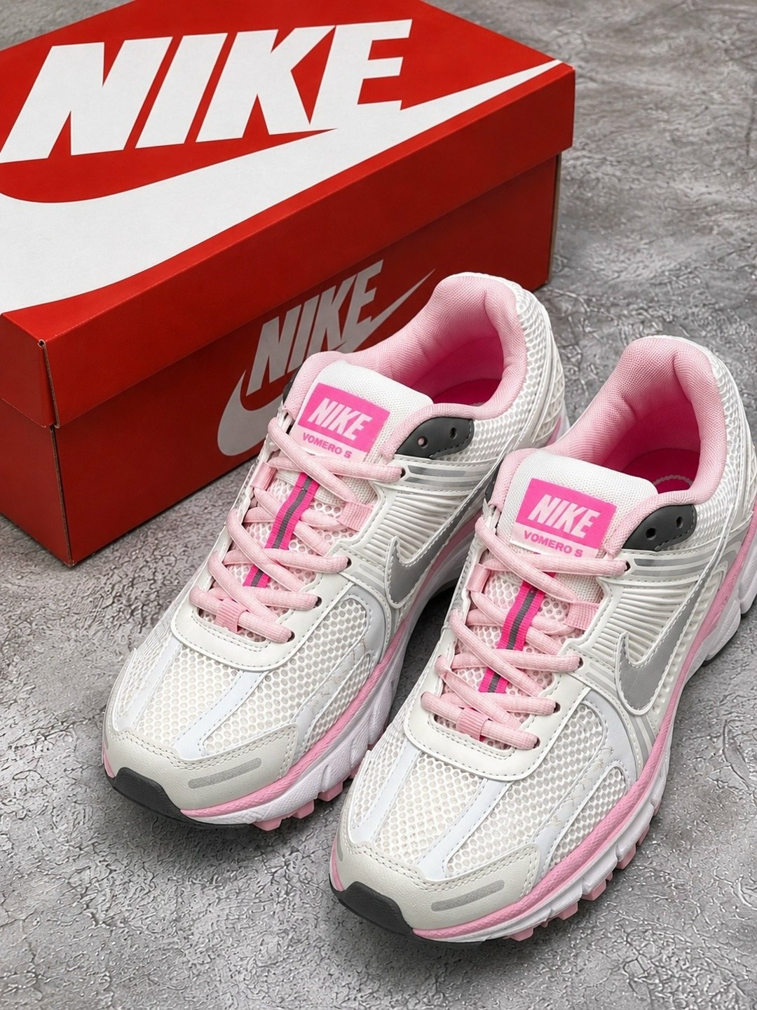 женские кроссовки nike air zoom vomero 5,кроссовки nike zoom vomero 5,женские кроссовки nike,женские кроссовки,кроссовки nike air zoom vomero 5