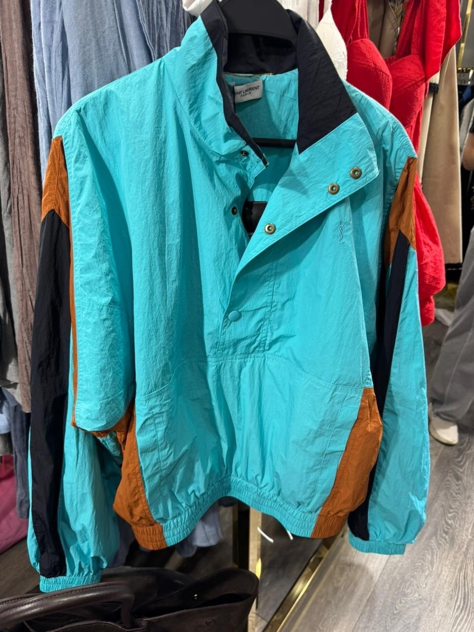 ветровка,легкая куртка,windbreaker jacket,куртка,анорак куртка