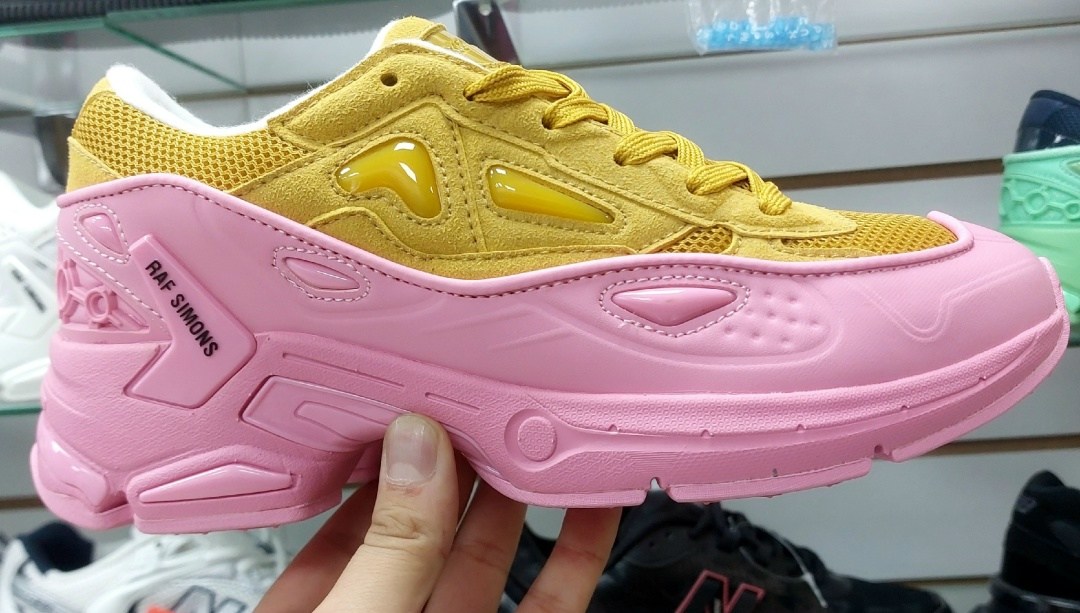 adidas x raf simons ozweego 2 black,adidas raf simons ozweego 3,черные кроссовки pharaxus raf simons,кроссовки raf simons pharaxus sneaker black,кроссовки adidas raf simons ozweego 3 black