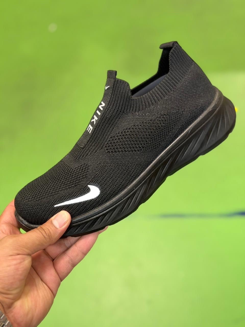 кроссовки,кроссовка мужской, спортивная,кроссовки слипоны,кроссовки nike