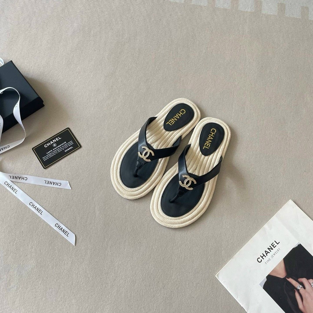 шлепанцы chanel,,шлепки шанель,босоножки chanel,босоножки шанель