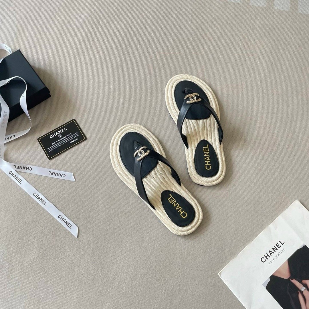 шлепанцы chanel,,шлепки шанель,босоножки chanel,босоножки шанель