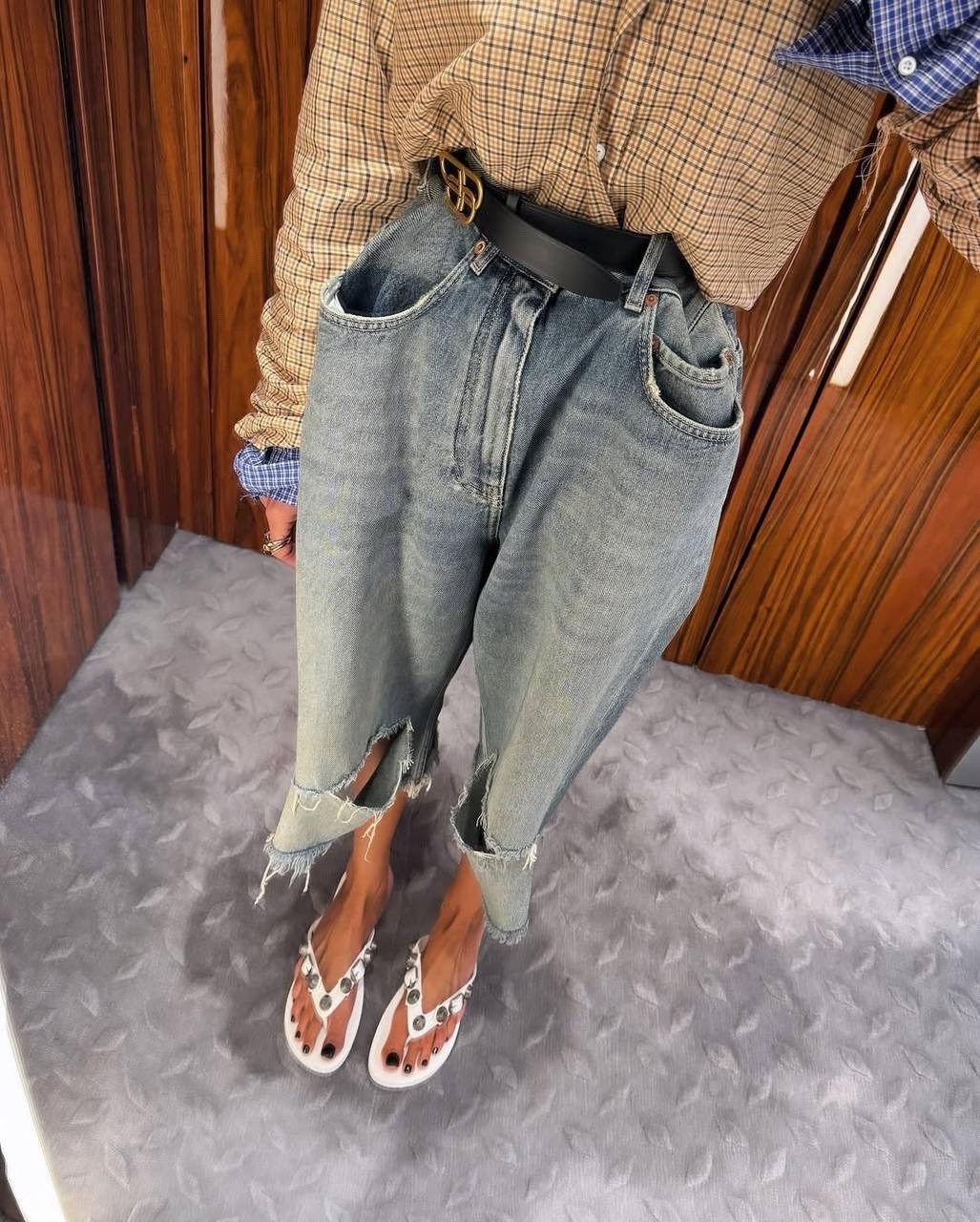 шлепанцы balenciaga,шлепки баленсиага женские,шлепки баленсиага белые,шлепанцы баленсиага,босоножки balenciaga
