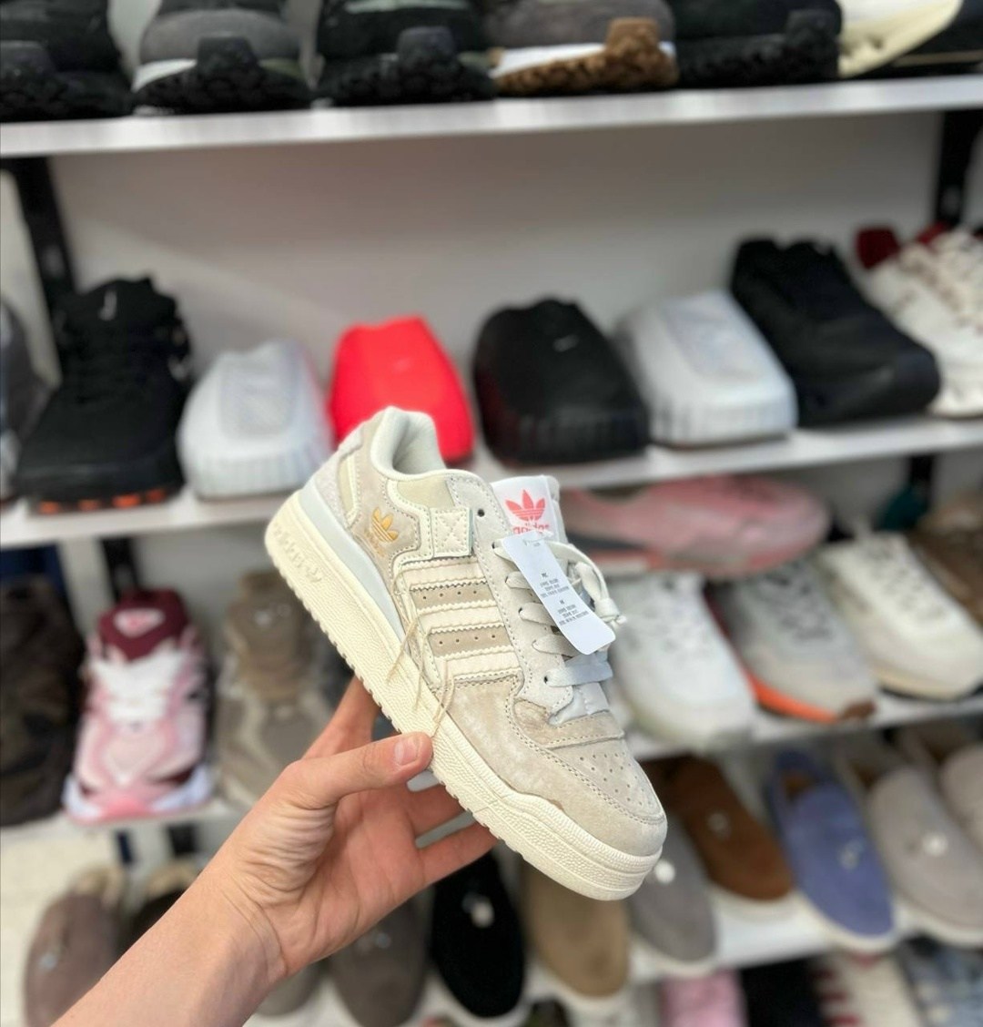 женские кроссовки adidas,кроссовки adidas,кроссовки adidas forum 84 low,adidas forum low 84 бежевый лайт,кроссовки адидас