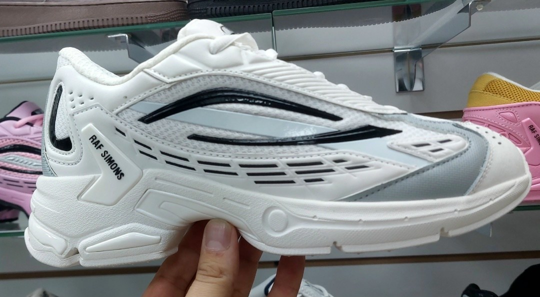 adidas x raf simons ozweego 2 black,adidas raf simons ozweego 3,черные кроссовки pharaxus raf simons,кроссовки raf simons pharaxus sneaker black,кроссовки adidas raf simons ozweego 3 black
