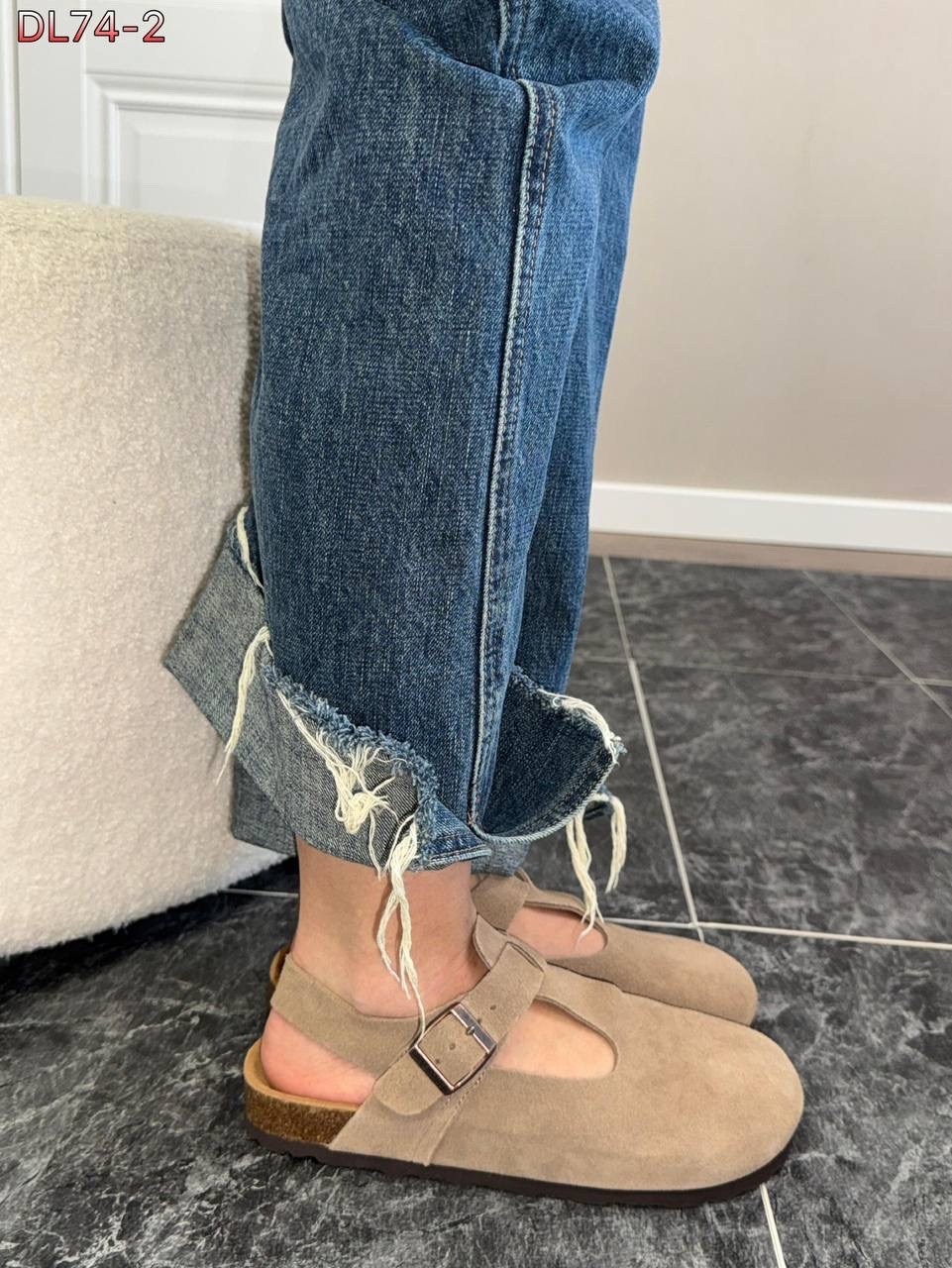 ,шлепанцы замшевые,женские замшевые шлепанцы в стиле ретро,сабо birkenstock,модные тапочки