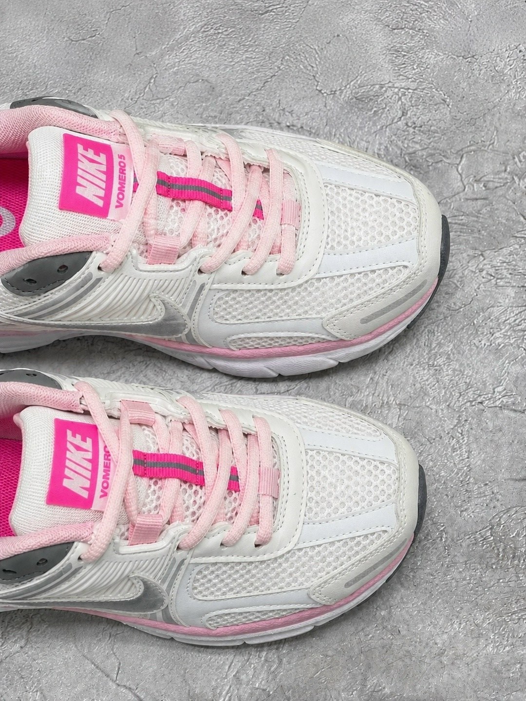 женские кроссовки nike air zoom vomero 5,кроссовки nike zoom vomero 5,женские кроссовки nike,женские кроссовки,кроссовки nike air zoom vomero 5