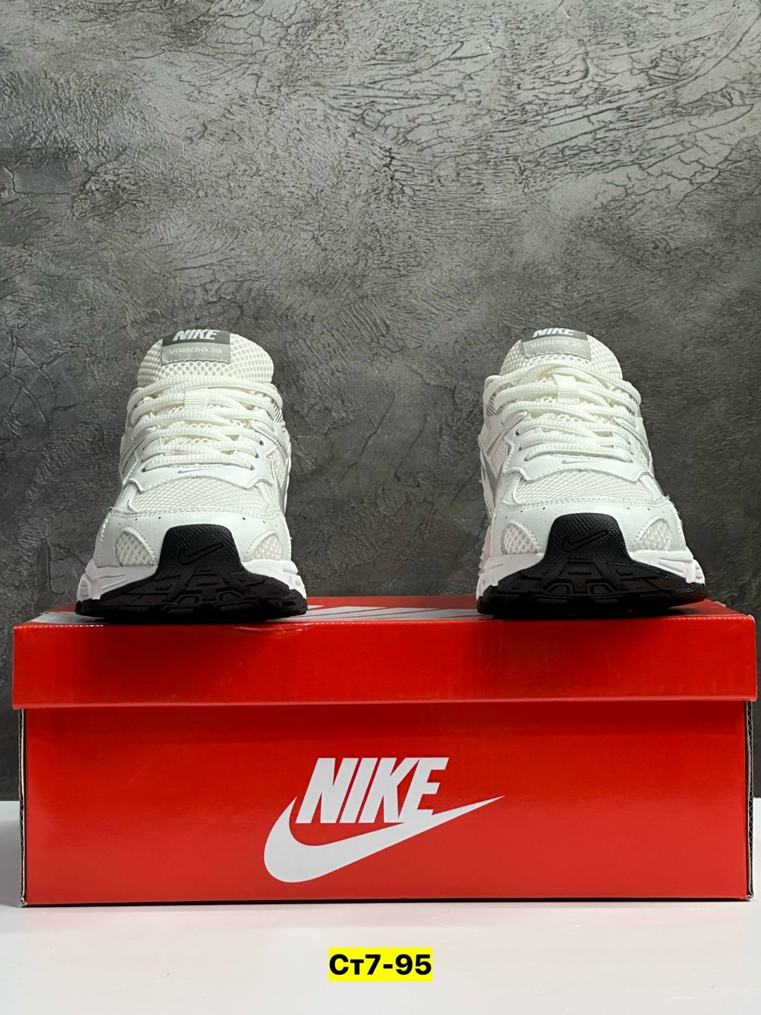 кроссовки,женские кроссовки,nike кроссовки,кроссовки мужские женские,мужские кроссовки