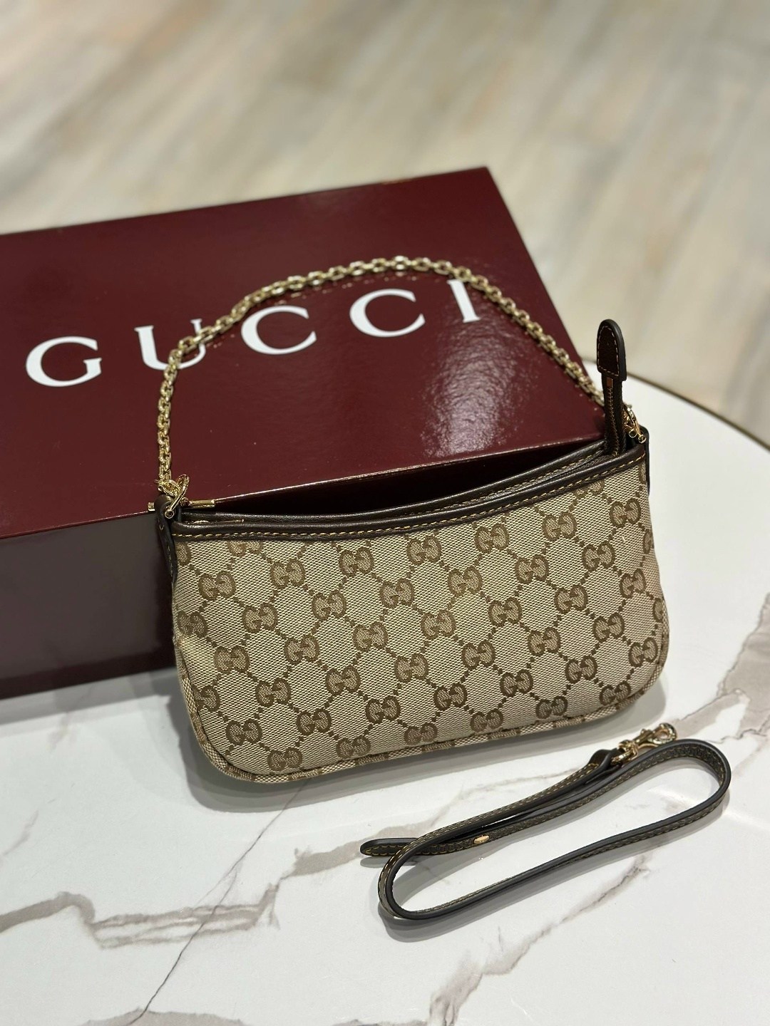 сумка gucci,женская сумка gucci,сумка gucci ophidia оригинал,маленькая сумка через плечо ophidia gg supreme gucci бежевый,сумка gucci ophidia