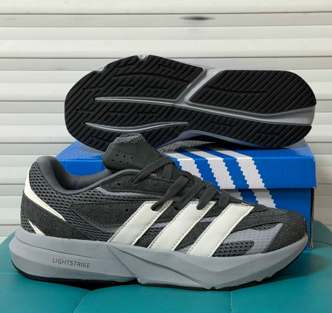 кроссовки adidas,мужские кроссовки adidas,кроссовки мужские женские adidas,мужские кроссовки adidas adistar 3 черный белый серый,кроссовки adidas performance adistar 2.0 черный