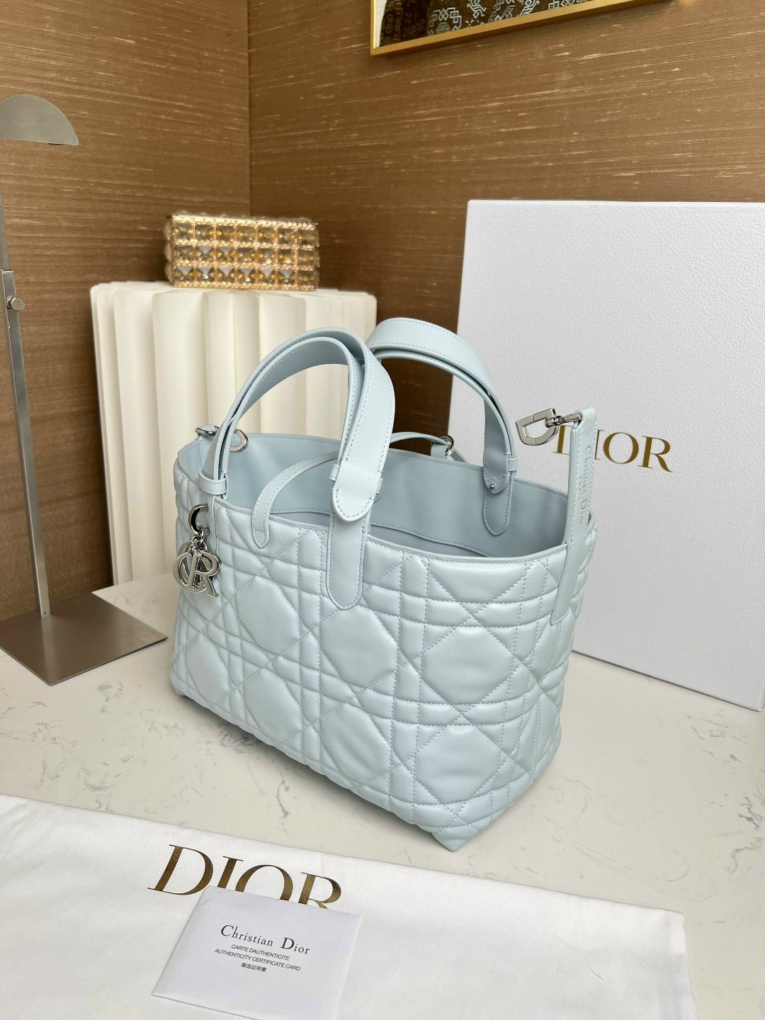 сумки диор,dior сумка,сумка диор голубая,сумочка диор,женская сумка dior