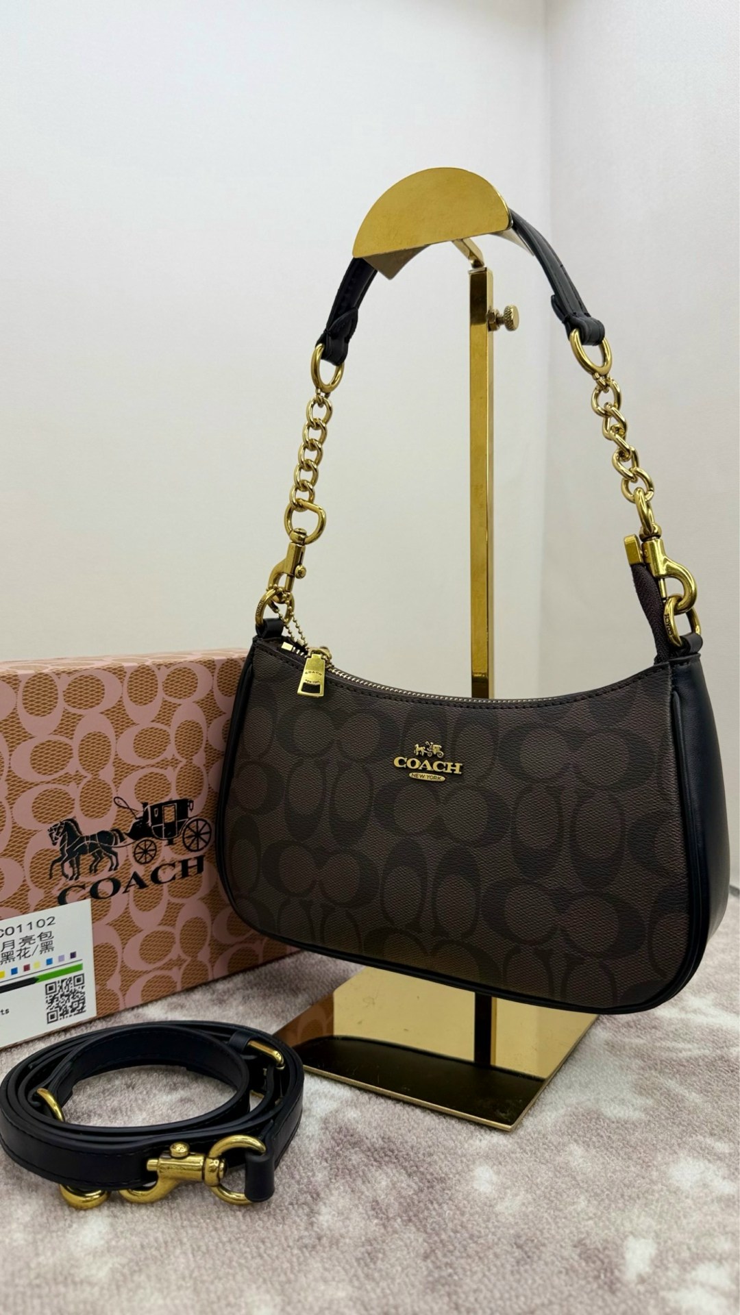 сумка coach,сумка coach женская,сумочка coach teri белая,сумка через плечо coach,сумка coach белая