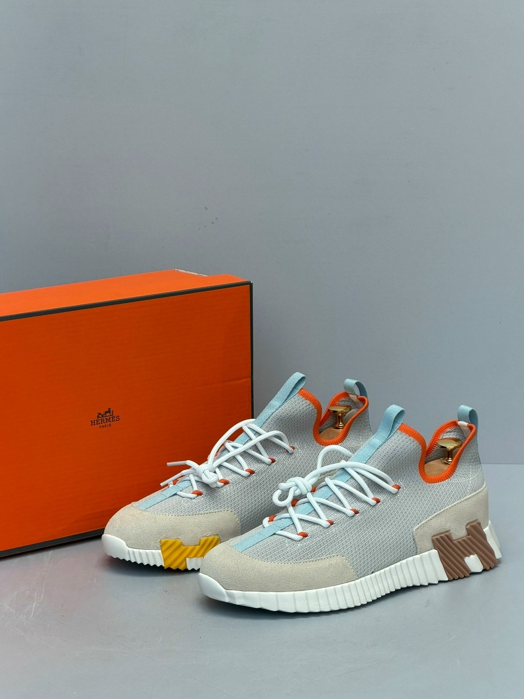 кроссовки hermes,кроссовки женский, мужской hermes искусственные материалы,мужские кроссовки hermes,кроссовки мужские и женские,повседневные кроссовки