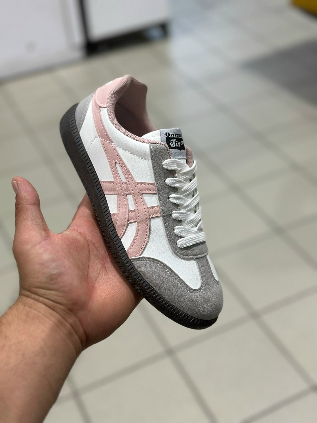 кроссовки onitsuka tiger,кроссовки asics onitsuka tiger,кроссовки onitsuka tiger tokuten,,кроссовки asics onitsuka tiger mexico 66