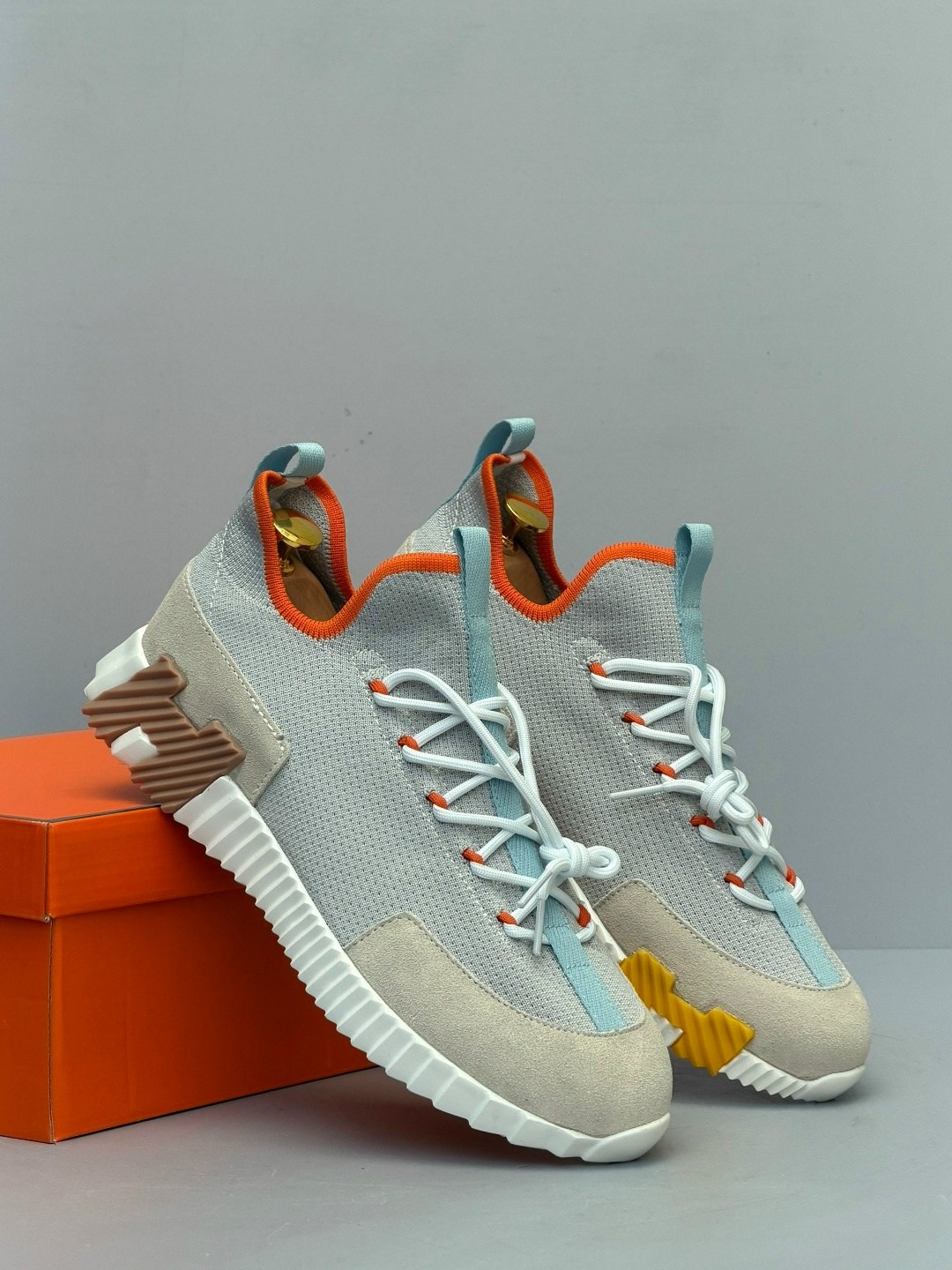 кроссовки hermes,кроссовки женский, мужской hermes искусственные материалы,мужские кроссовки hermes,кроссовки мужские и женские,повседневные кроссовки