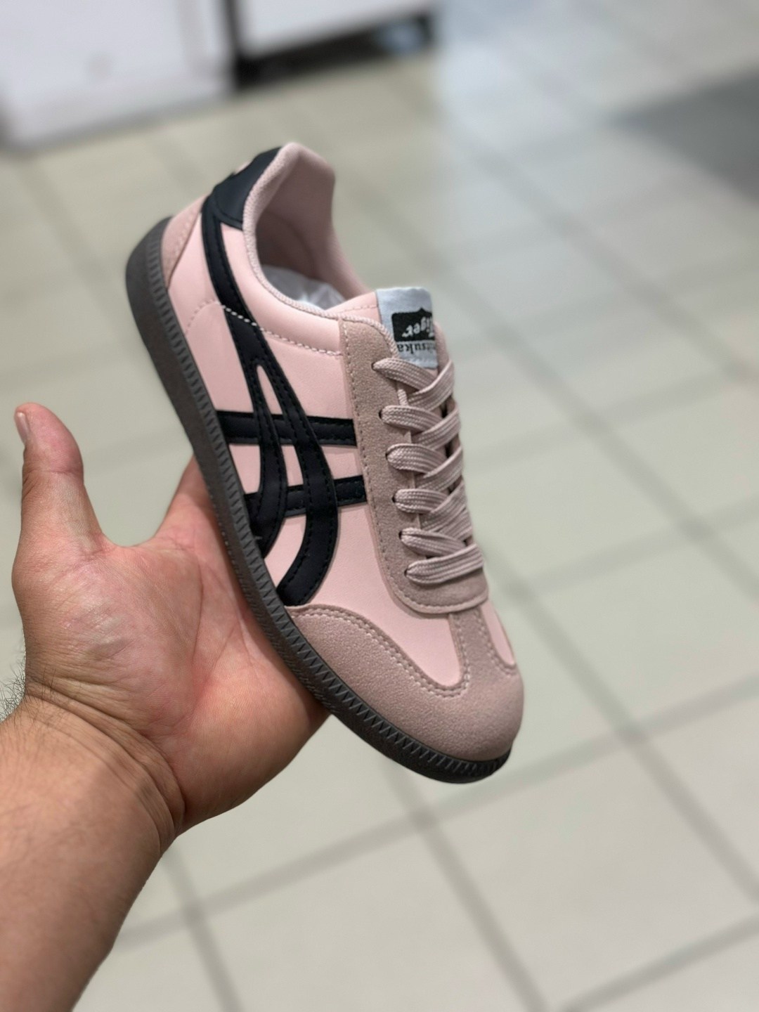 кроссовки onitsuka tiger,кроссовки asics onitsuka tiger,кроссовки onitsuka tiger tokuten,,кроссовки asics onitsuka tiger mexico 66