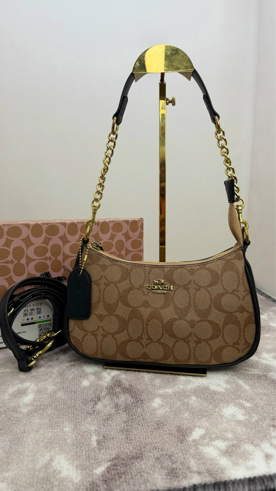 сумка coach,сумка coach женская,сумочка coach teri белая,сумка через плечо coach,сумка coach белая