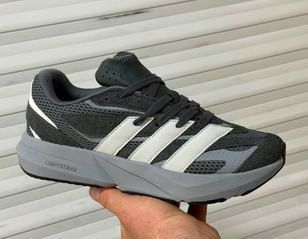 кроссовки adidas,кроссовки мужские adidas,кроссовки мужские женские adidas,кроссовки,adidas кроссовки adidas