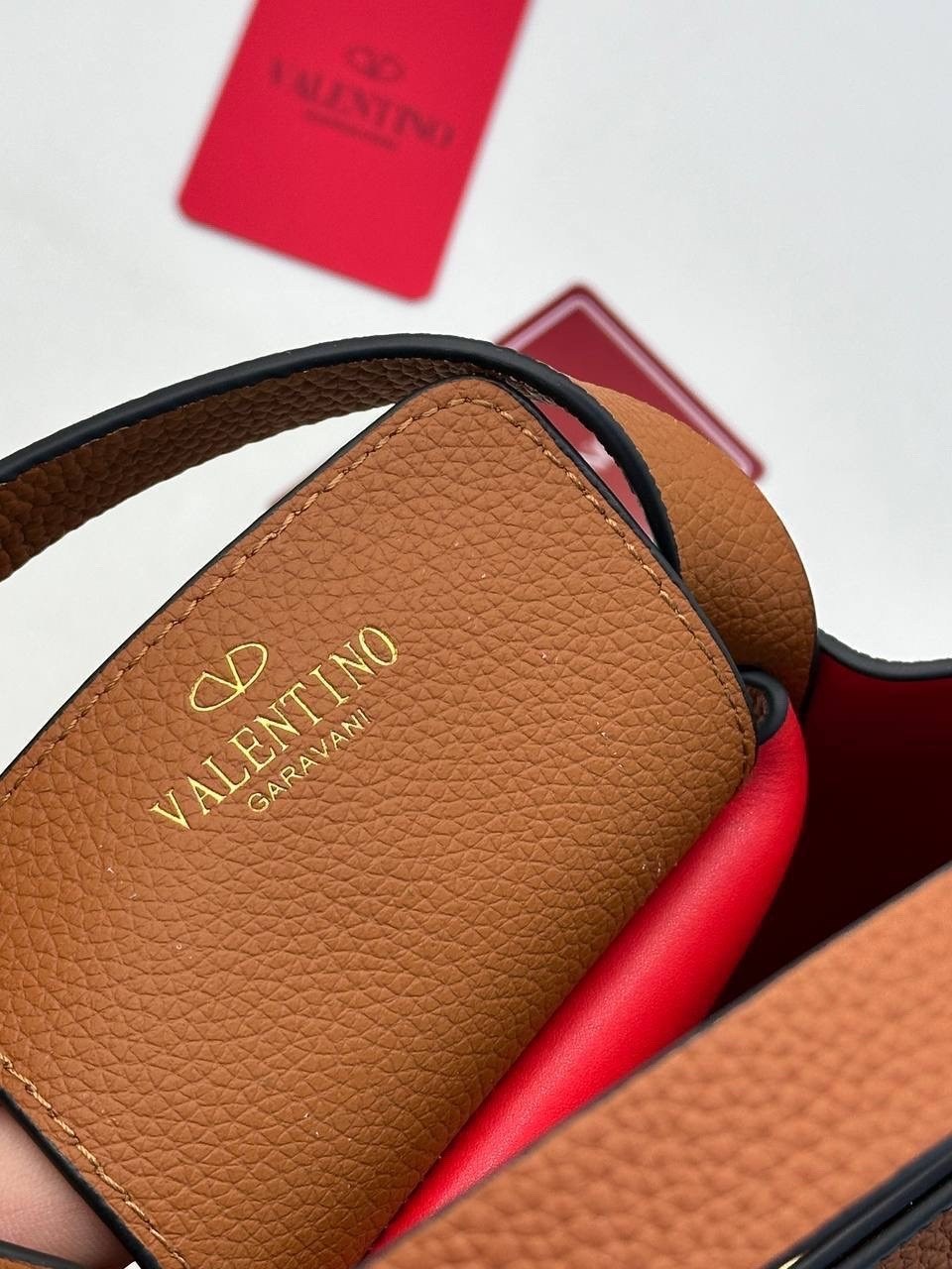 сумки valentino,валентино сумка,сумка valentino коричневый,сумки женская,сумка тоут valentino