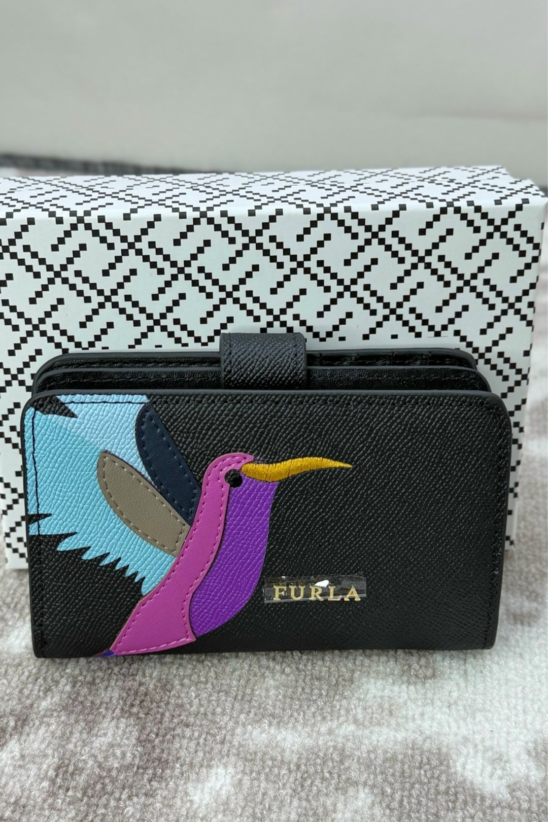 кошелек furla,кошелек женский furla f 2 черный,фурла кошелек с колибри,кошелек женский,furla колибри кошелек