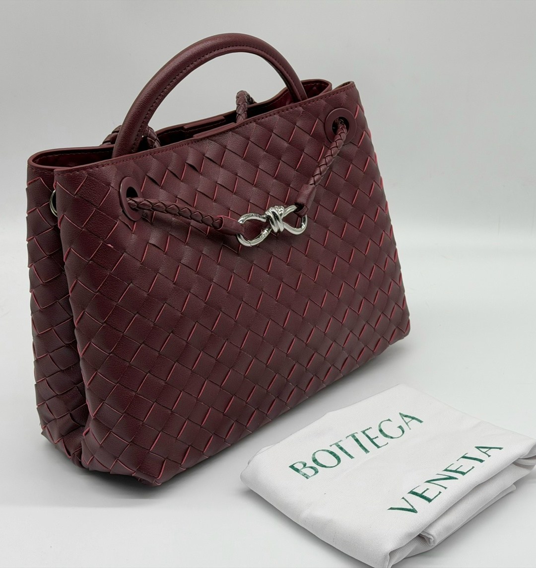 женская сумка bottega veneta,сумка bottega veneta,боттега венета сумка,сумка bottega,сумка боттега венета бежевая