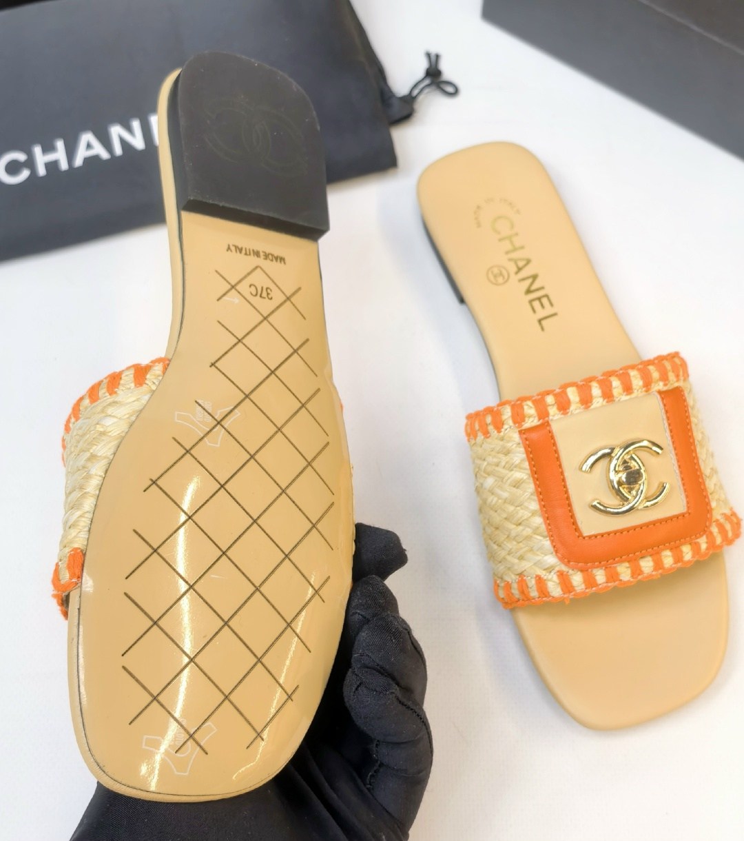 шлепанцы chanel,тапочки chanel женские,тапочки chanel,тапочки для женщин в стиле chanel,сандалии chanel
