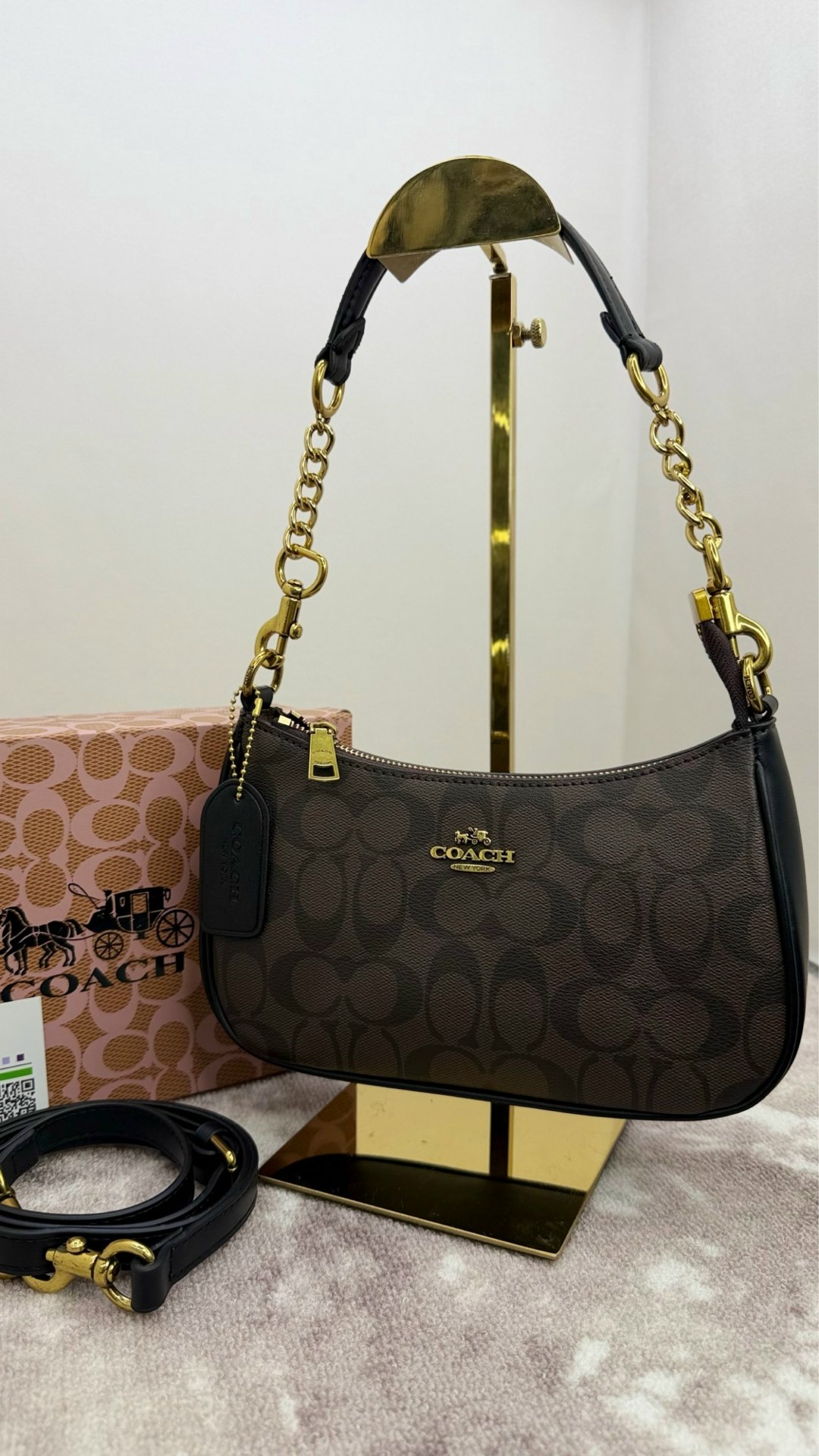 сумка coach,сумка coach женская,сумочка coach teri белая,сумка через плечо coach,сумка coach белая
