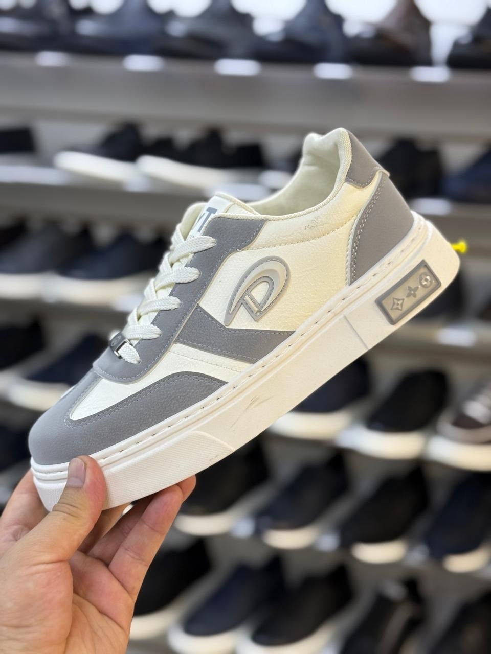 кроссовки мужские valentino,valentino кроссовки,valentino мужские кроссовки vl7n low-top,кроссовки,брендовые мужские кроссовки